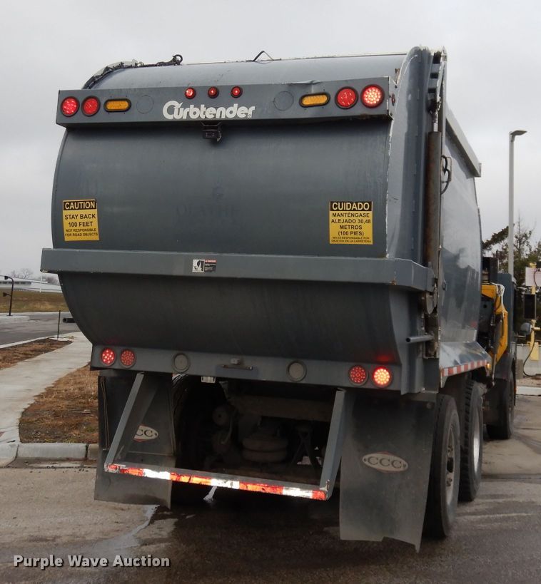 image for item DJ2758 2011 Crane Carrier LET2-26-UNK  refuse truck