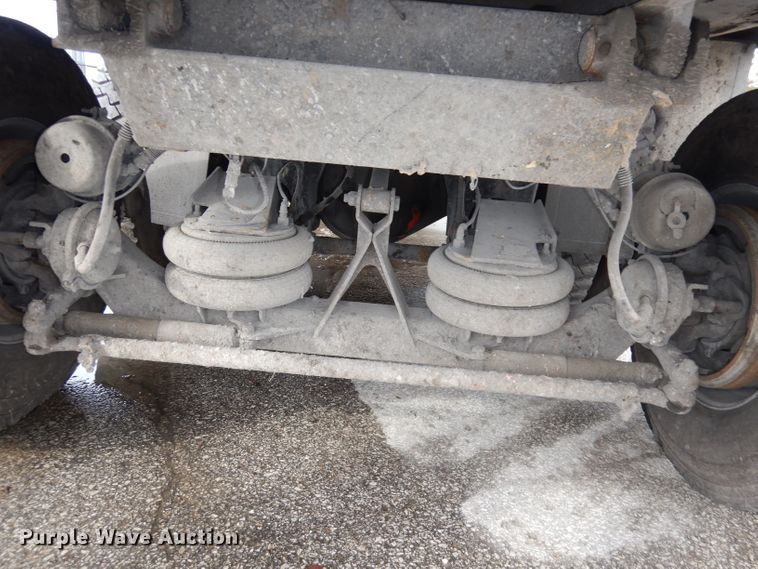 image for item DJ2758 2011 Crane Carrier LET2-26-UNK  refuse truck