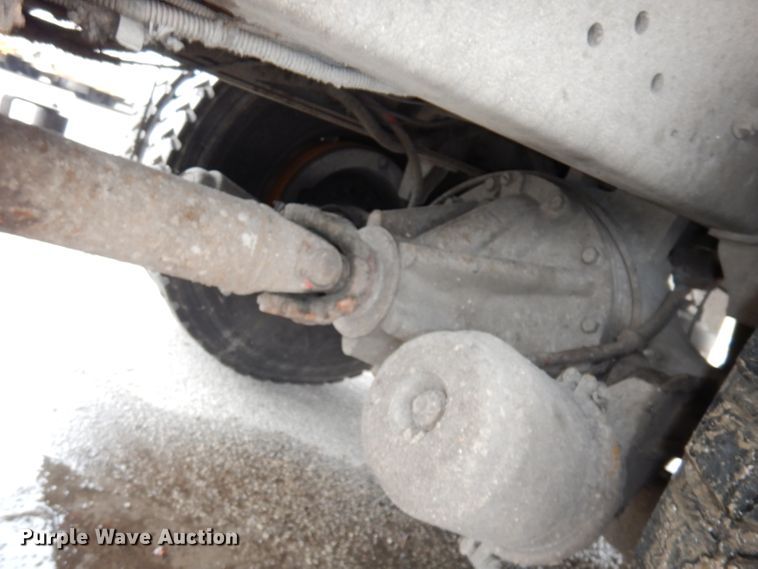 image for item DJ2758 2011 Crane Carrier LET2-26-UNK  refuse truck