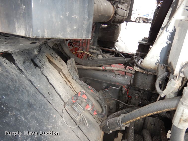 image for item DJ2758 2011 Crane Carrier LET2-26-UNK  refuse truck