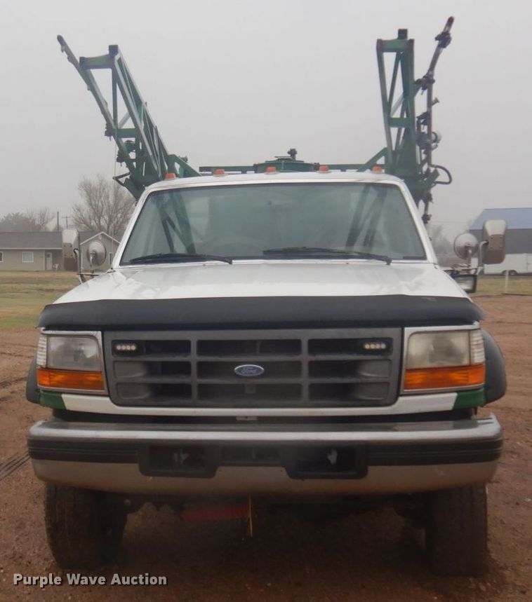 image for item DM5433 1996 Ford F350  applicator truck