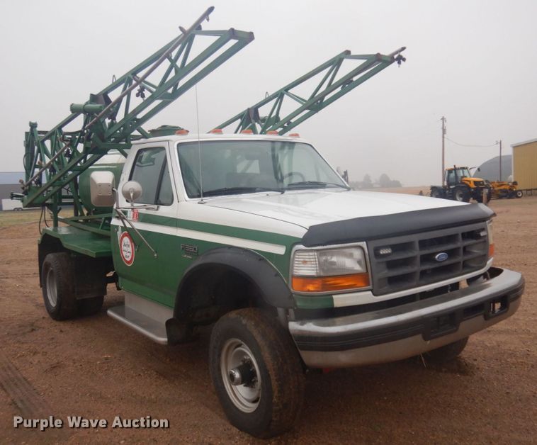 image for item DM5433 1996 Ford F350  applicator truck