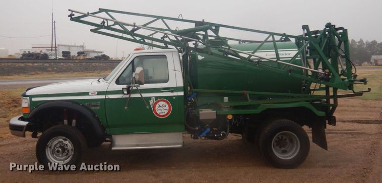 image for item DM5433 1996 Ford F350  applicator truck