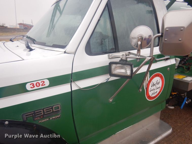 image for item DM5433 1996 Ford F350  applicator truck