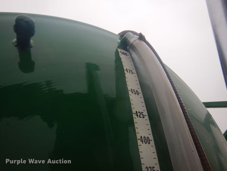 image for item DM5433 1996 Ford F350  applicator truck