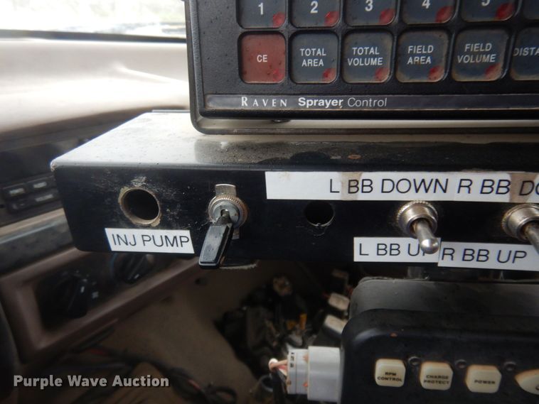 image for item DM5433 1996 Ford F350  applicator truck