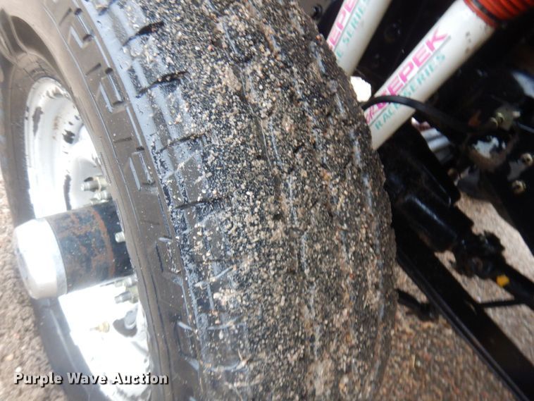 image for item DM5433 1996 Ford F350  applicator truck