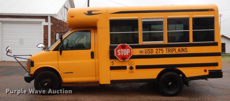image for item DM5435 1997 Chevrolet Express G3500  school bus