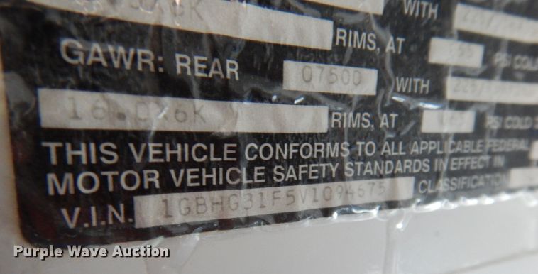 image for item DM5435 1997 Chevrolet Express G3500  school bus