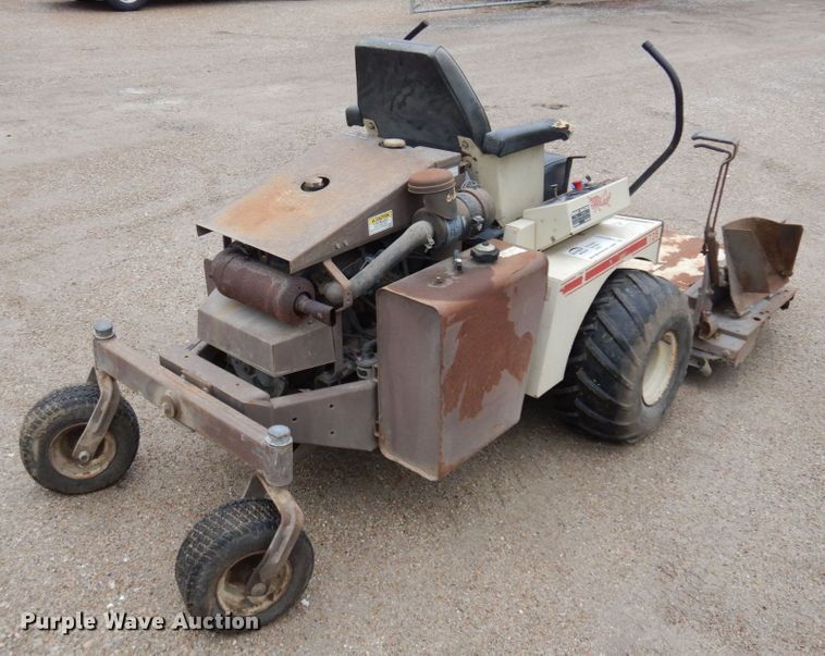 image for item DM5437 Grasshopper 725  ZTR lawn mower