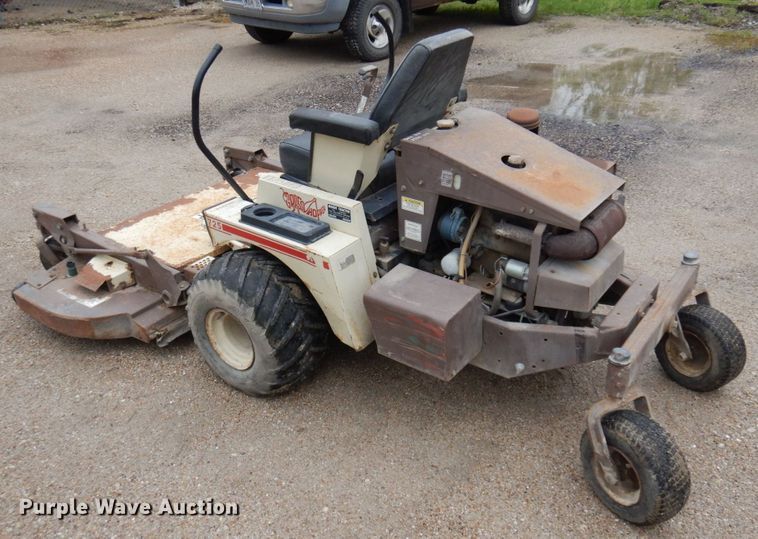 image for item DM5437 Grasshopper 725  ZTR lawn mower