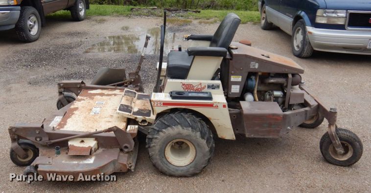 image for item DM5437 Grasshopper 725  ZTR lawn mower