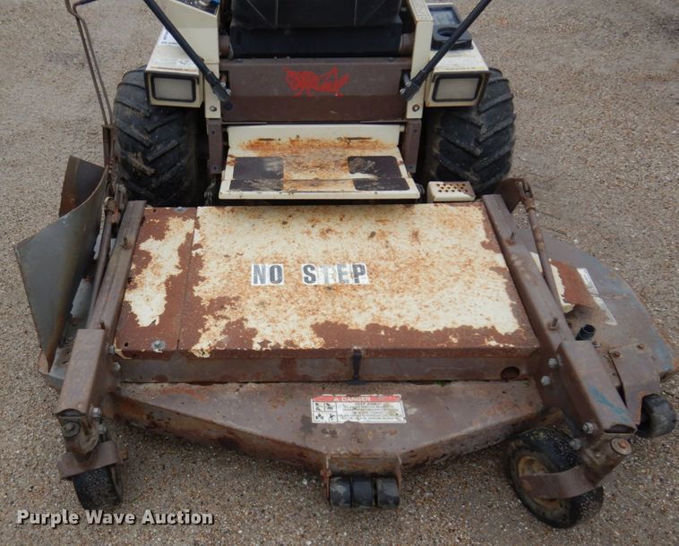 image for item DM5437 Grasshopper 725  ZTR lawn mower