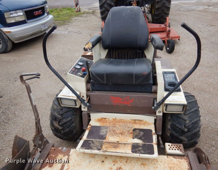 image for item DM5437 Grasshopper 725  ZTR lawn mower