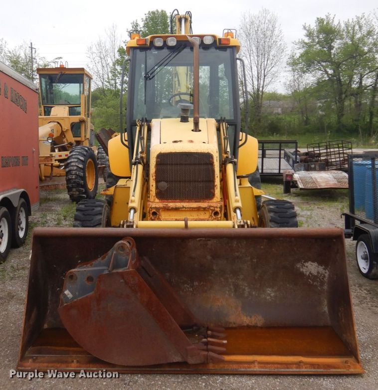 image for item DM5442 2004 New Holland LB75B  backhoe