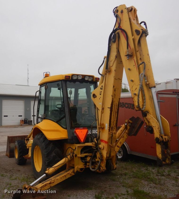 image for item DM5442 2004 New Holland LB75B  backhoe