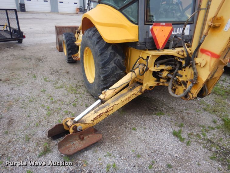 image for item DM5442 2004 New Holland LB75B  backhoe