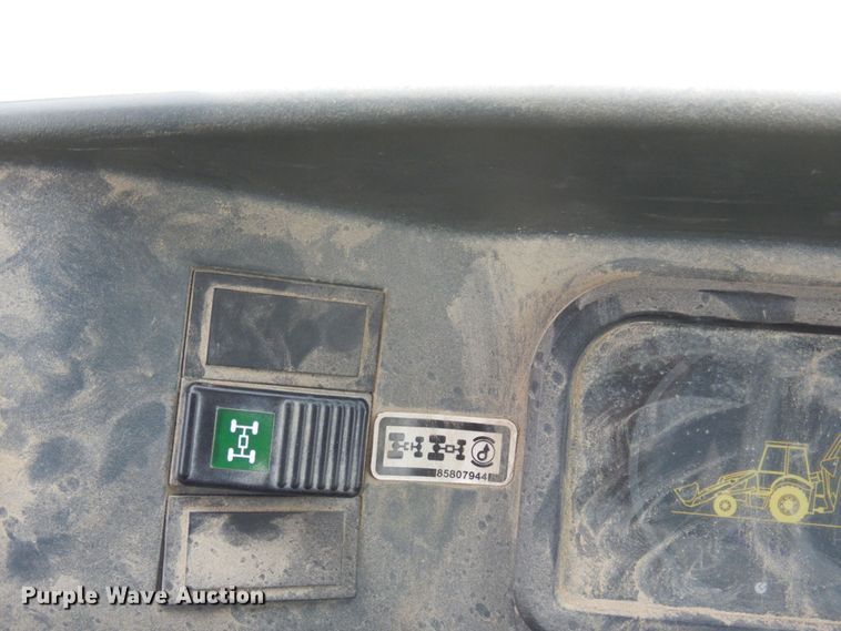 image for item DM5442 2004 New Holland LB75B  backhoe