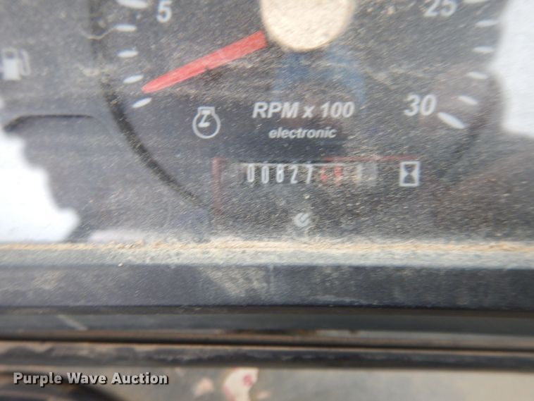 image for item DM5442 2004 New Holland LB75B  backhoe