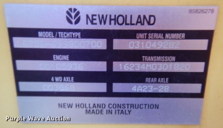 image for item DM5442 2004 New Holland LB75B  backhoe