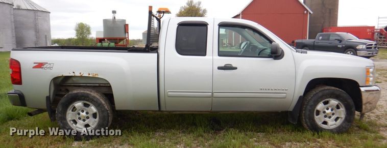 image for item DM6151 2012 Chevrolet Silverado 1500  Ext. Cab pickup truck
