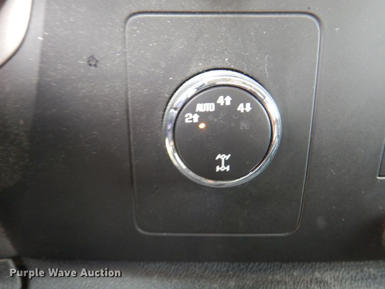 image for item DM6151 2012 Chevrolet Silverado 1500  Ext. Cab pickup truck