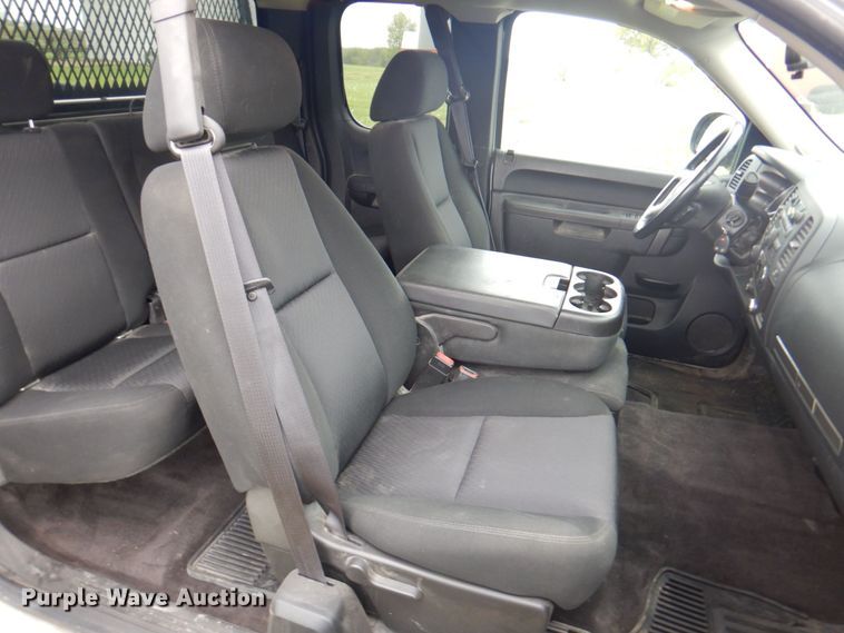 image for item DM6151 2012 Chevrolet Silverado 1500  Ext. Cab pickup truck