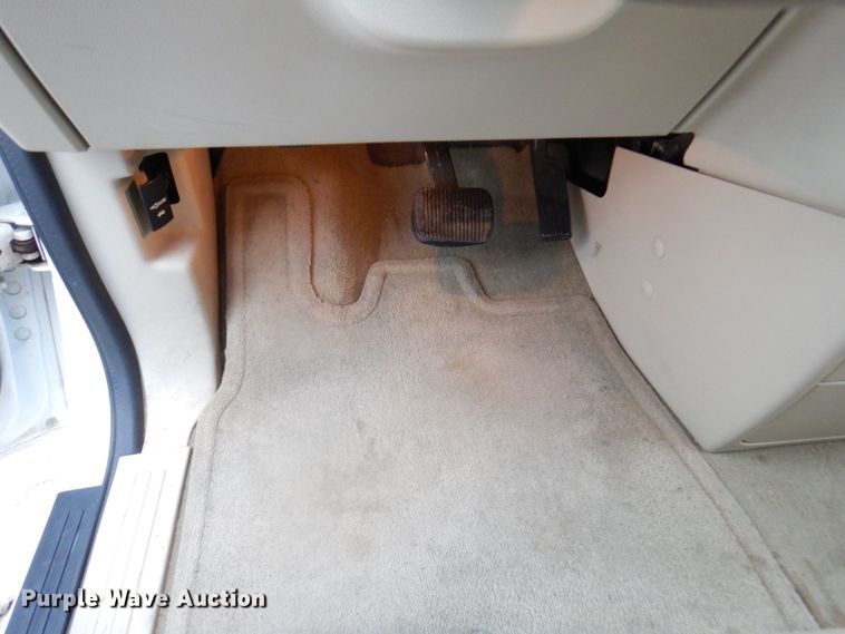 image for item DM6155 2005 Ford Freestar SEL  van