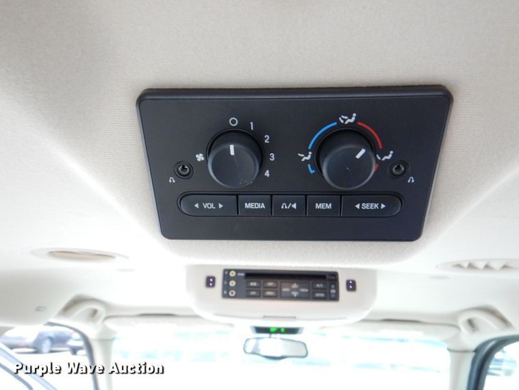 image for item DM6155 2005 Ford Freestar SEL  van