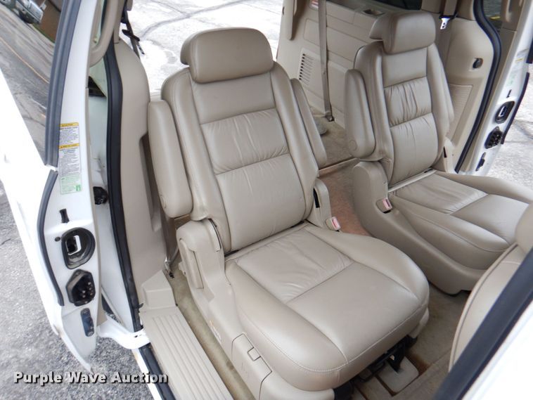 image for item DM6155 2005 Ford Freestar SEL  van