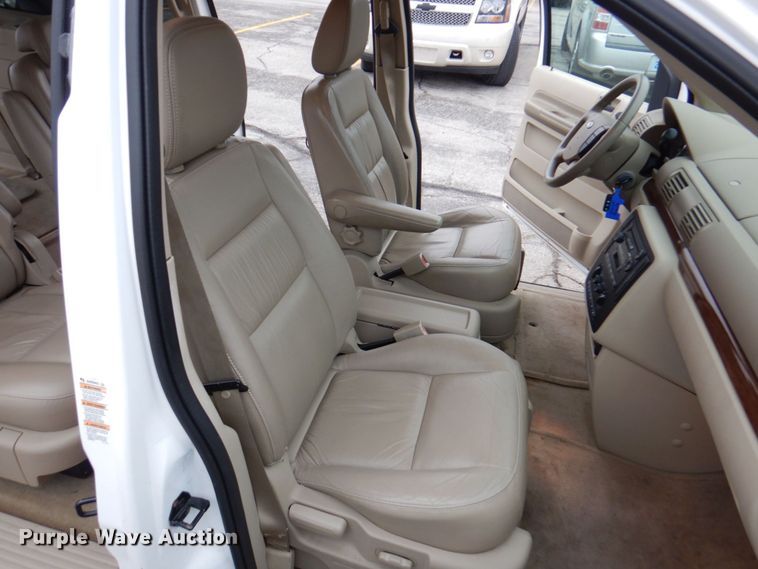 image for item DM6155 2005 Ford Freestar SEL  van