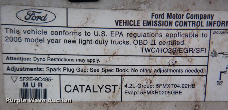 image for item DM6155 2005 Ford Freestar SEL  van