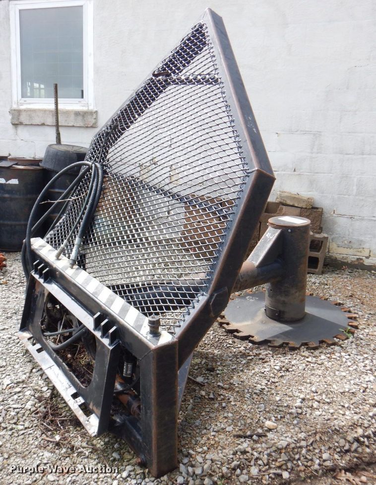 image for item DM6165 Ground Force HR970  Ground Force HR970 skid steer tree saw