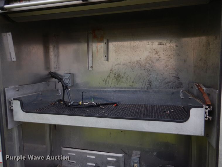 image for item DM7322 2003 Spartan VA41M-2142  pumper fire truck