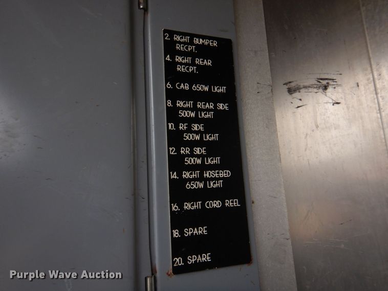 image for item DM7322 2003 Spartan VA41M-2142  pumper fire truck