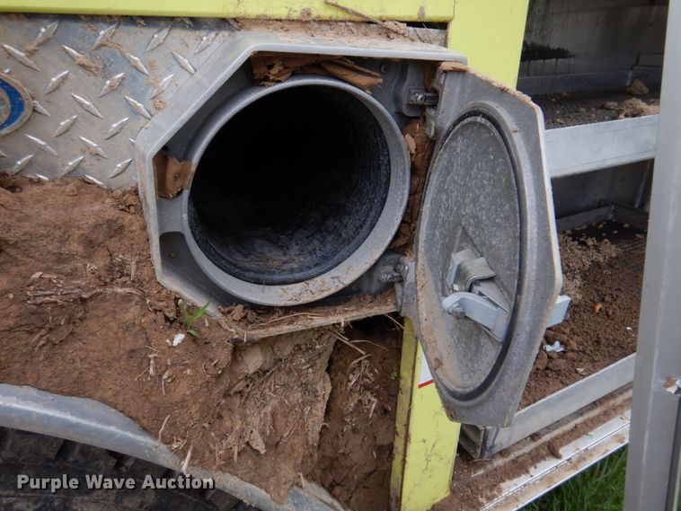 image for item DM7322 2003 Spartan VA41M-2142  pumper fire truck