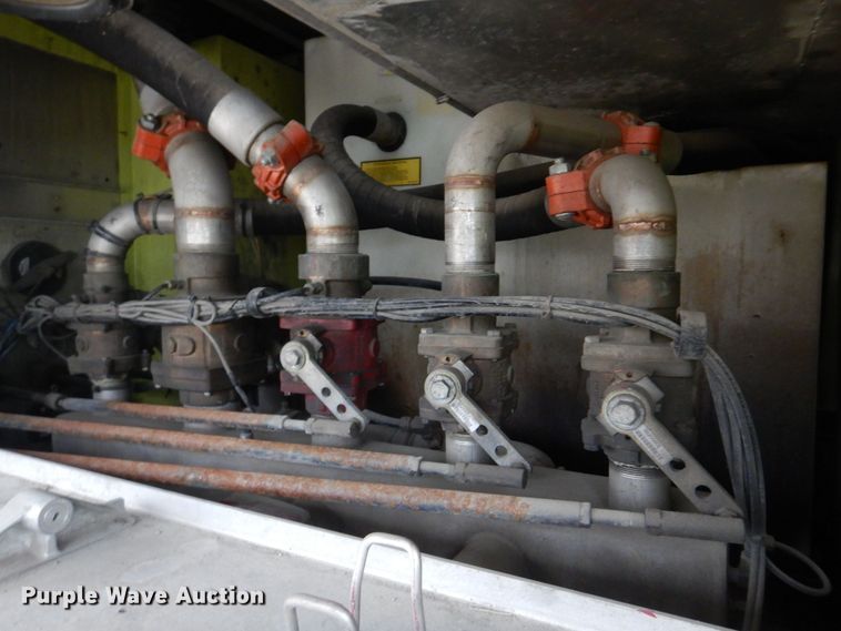 image for item DM7322 2003 Spartan VA41M-2142  pumper fire truck