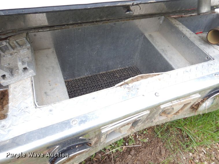 image for item DM7322 2003 Spartan VA41M-2142  pumper fire truck