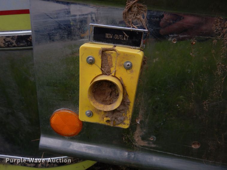 image for item DM7322 2003 Spartan VA41M-2142  pumper fire truck