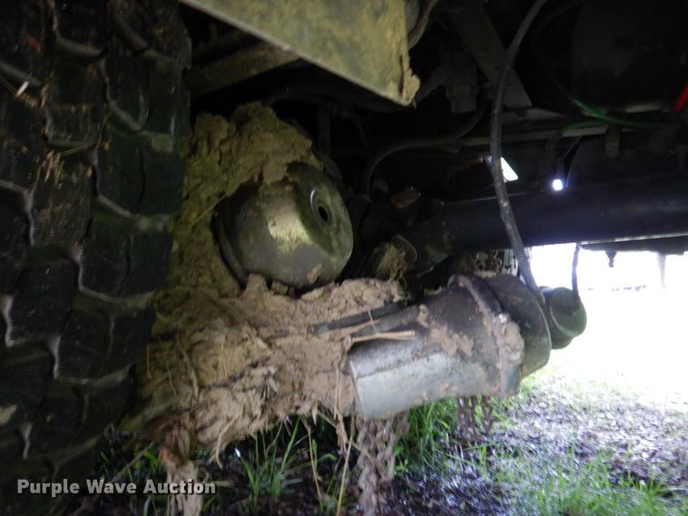 image for item DM7322 2003 Spartan VA41M-2142  pumper fire truck