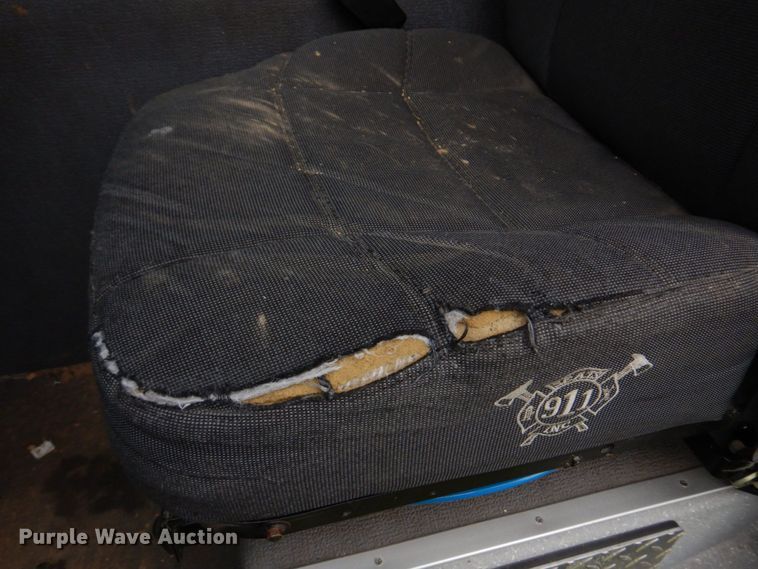 image for item DM7322 2003 Spartan VA41M-2142  pumper fire truck