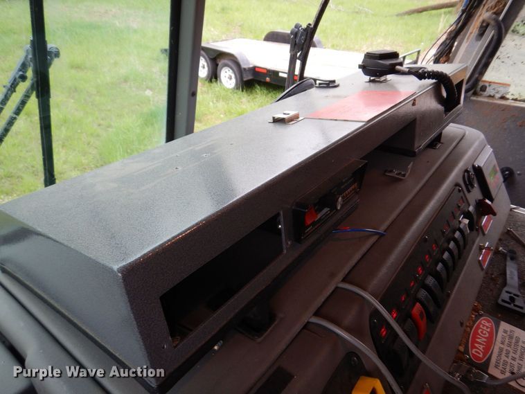 image for item DM7322 2003 Spartan VA41M-2142  pumper fire truck