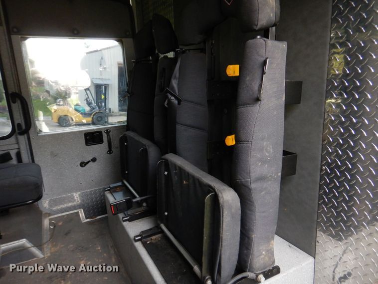 image for item DM7322 2003 Spartan VA41M-2142  pumper fire truck