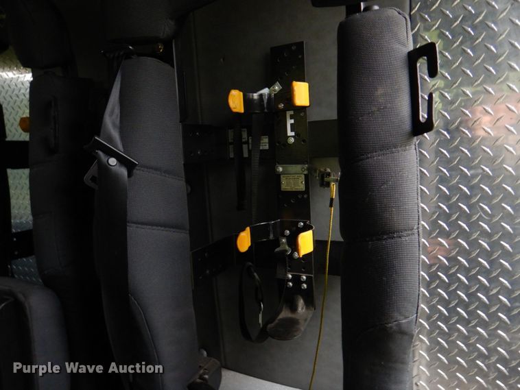 image for item DM7322 2003 Spartan VA41M-2142  pumper fire truck