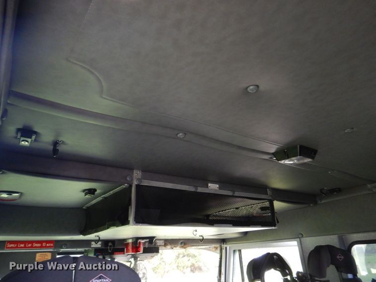 image for item DM7322 2003 Spartan VA41M-2142  pumper fire truck