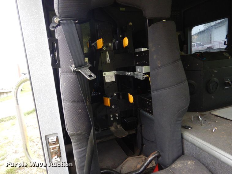 image for item DM7322 2003 Spartan VA41M-2142  pumper fire truck