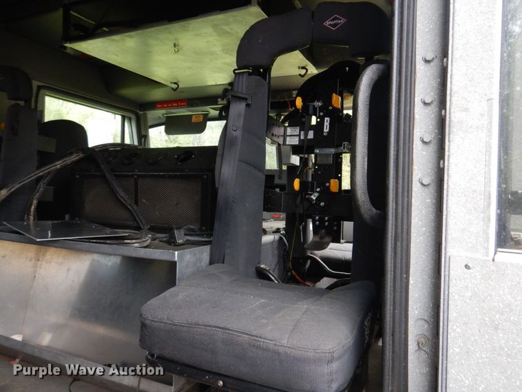 image for item DM7322 2003 Spartan VA41M-2142  pumper fire truck