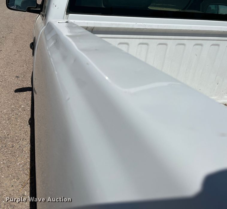 image for item DM8433 2000 Chevrolet Silverado 1500  pickup truck