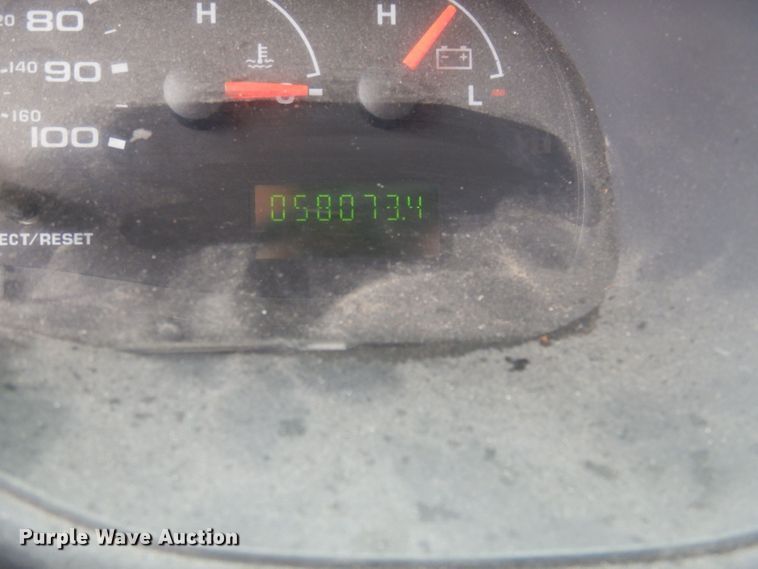 image for item DN1510 2007 Ford E450 Super Duty Starcraft  shuttle bus