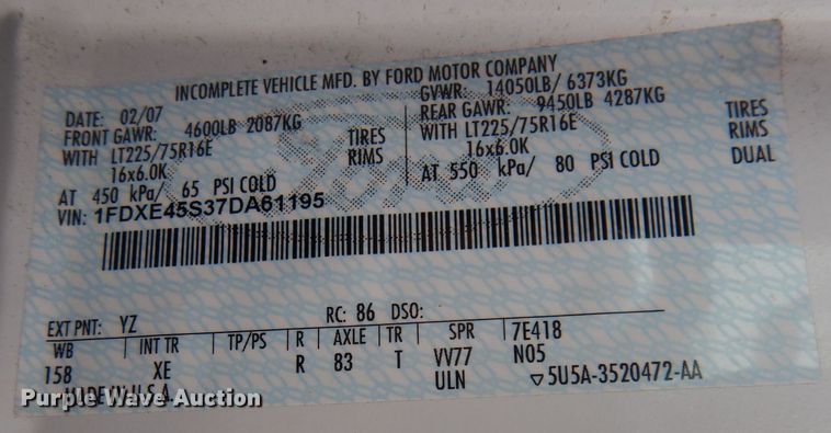 image for item DN1510 2007 Ford E450 Super Duty Starcraft  shuttle bus